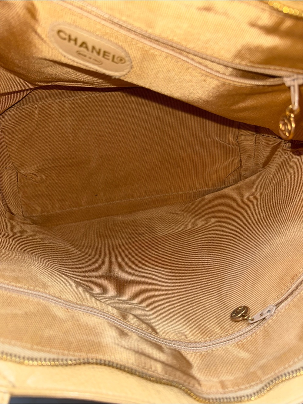 Chanel Caviar Leather CC Tote Bag Gold Hardware Vintage Shoulder Shopper - Picture 11 of 16
